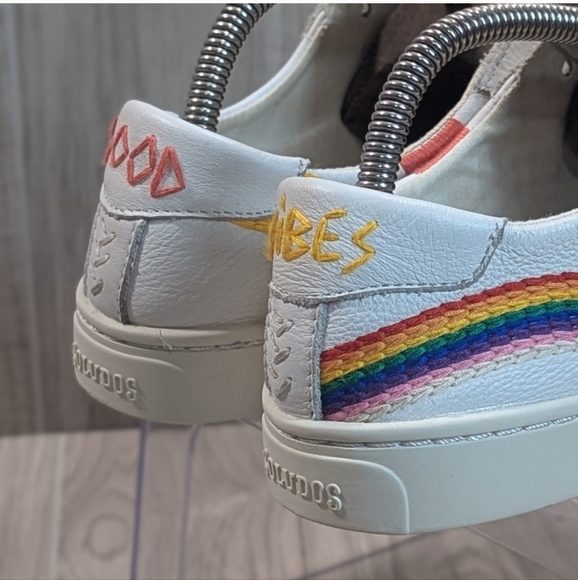SOLUDOS Sneakers Women's Size 8 White Leather Rainbow Sun Embroidery - Picture 14 of 16